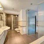 Eichenhof 10 *