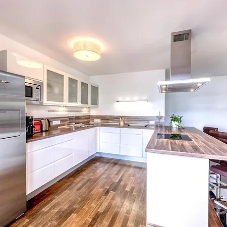 Apartment Eichenhof 10 *